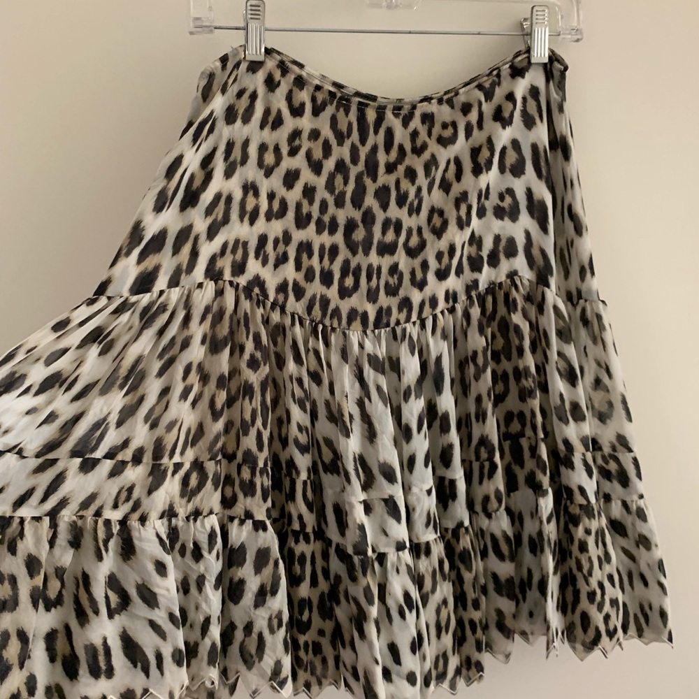 Leopard print 3 tired skirt sheer fabric lined